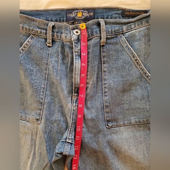 Lucky Brand Bell Flare High-Waisted Jeans - Picture 6 of 6